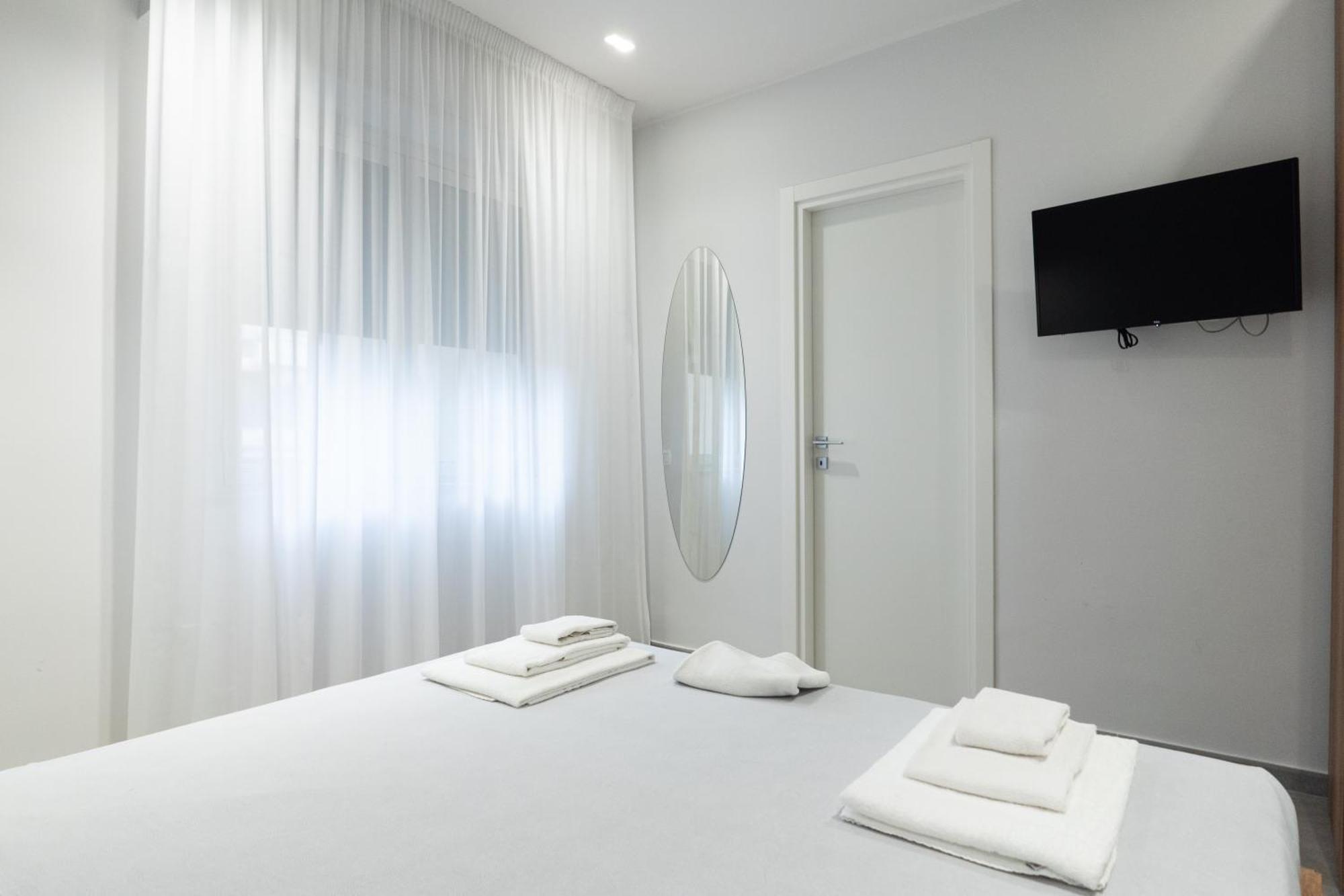 Catania E Dintorni Living Rooms Екстериор снимка